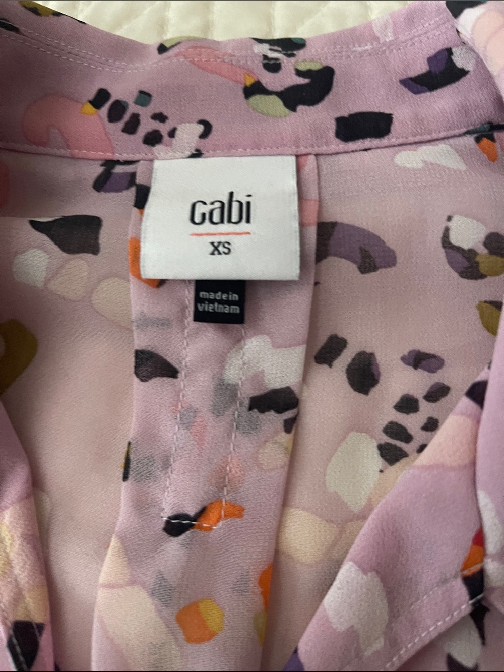 Blouse by Cabi in size extra small - Picture 4 of 6